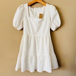 NWT Vestique Coco White Puff Sleeve Dress Size S